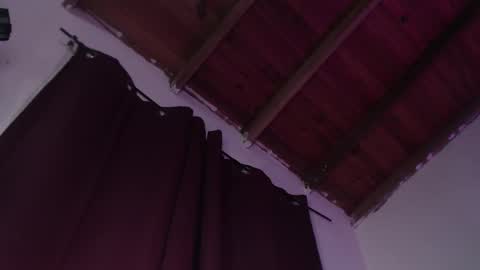 Snapshot of violethrammstein chatting on September 25, 8:18 am ViolethRammstein online show from September 25, 8:18 am