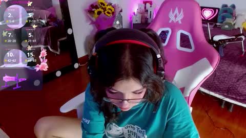   online show from September 27, 7:41 pm