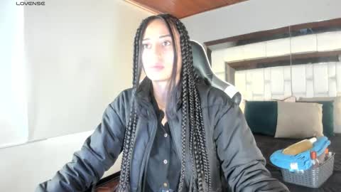 violetskinny online show from September 29, 8:24 pm