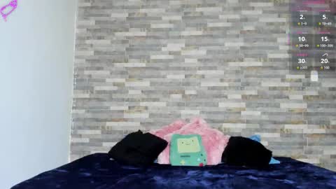 ViolettGolden online show from October 15, 10:15 am