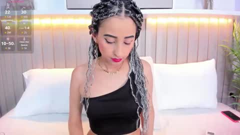 Violett  online show from November 6, 8:32 pm