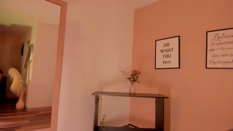 violetta_bold online show from September 10, 11:54 am