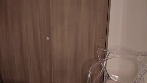 violetta independent model online show from March 1, 7:41 am