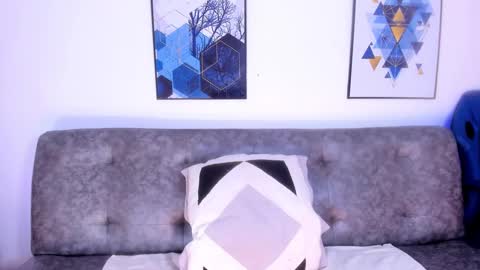 Princess Violet Valerious Follow me IGX violetvalerious online show from February 8, 3:31 pm