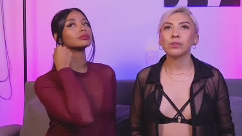 Violet online show from December 15, 4:51 am