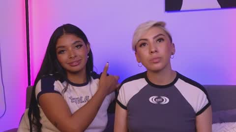 Violet online show from December 24, 7:06 am