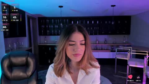 Violett  online show from March 8, 10:13 pm