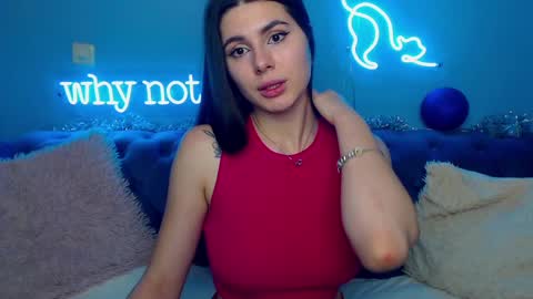 viollinalv online show from January 12, 8:46 am