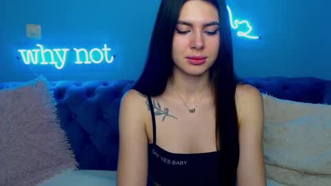 viollinalv online show from January 14, 11:42 am