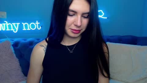 viollinalv online show from January 17, 8:45 am