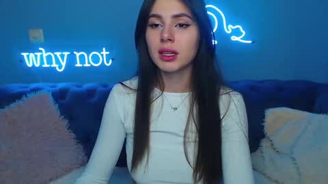 viollinalv online show from February 22, 8:50 am