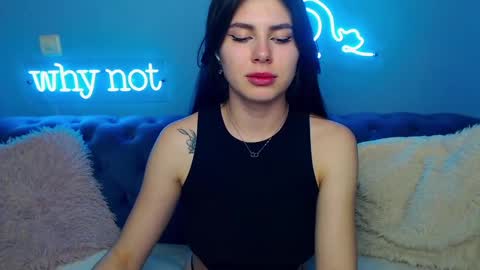 viollinalv online show from March 2, 5:47 pm