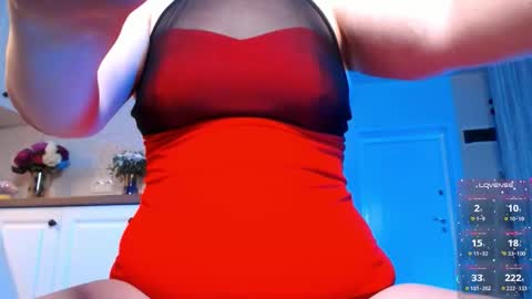 Snapshot of vip_juicy chatting on September 19, 7:47 pm VelvettTime online show from September 19, 7:47 pm