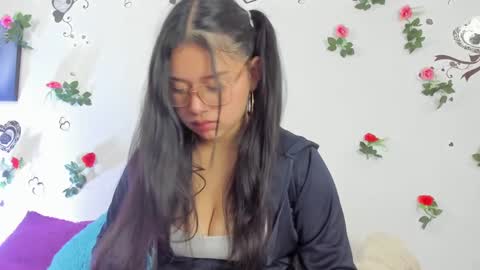 Snapshot of vip_thedivas chatting on December 16, 3:11 pm The divas online show from December 16, 3:11 pm