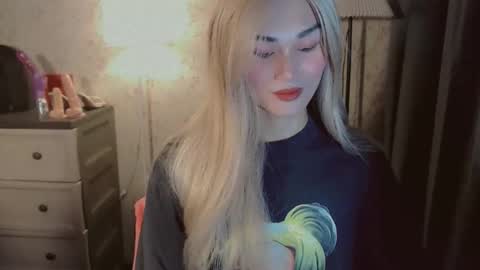 Pearl online show from November 10, 1:26 am