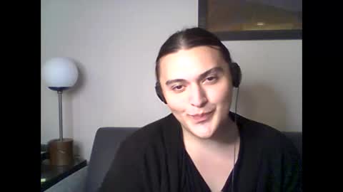 Snapshot of virgorian_enigma chatting on January 6, 3:42 am priscilla online show from January 6, 3:42 am