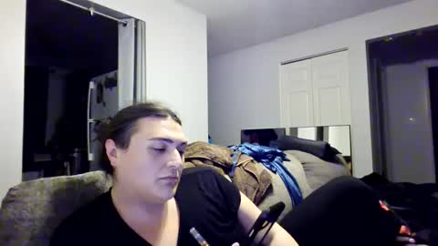 Snapshot of virgorian_enigma chatting on September 11, 5:40 am priscilla online show from September 11, 5:40 am