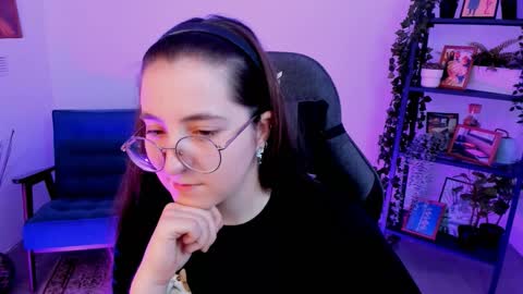 your love online show from October 1, 4:40 am