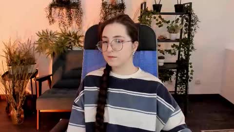 your love online show from December 3, 8:12 am