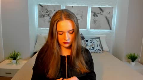 Vita online show from December 15, 3:53 pm