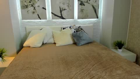 Vita online show from December 16, 4:16 pm