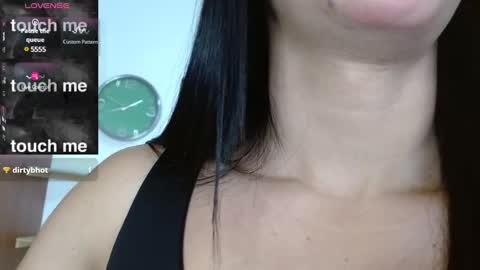 VITTORIA  online show from January 16, 1:36 pm