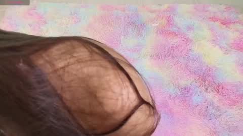 Snapshot of vivi_luv chatting on March 9, 2:18 am Vivi online show from March 9, 2:18 am