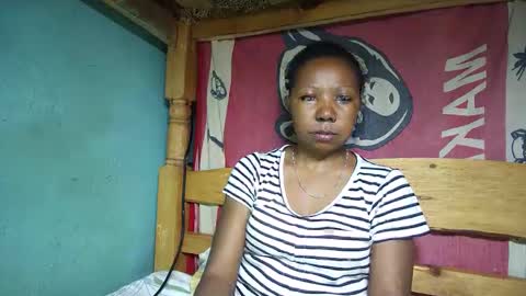 viviane0812 online show from February 27, 11:15 pm