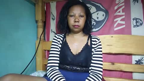 viviane0812 online show from March 1, 6:54 pm