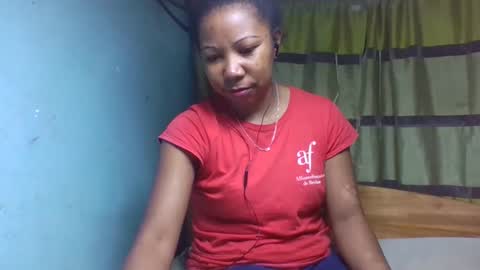 viviane0812 online show from November 17, 2:39 am