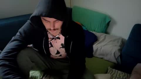 Viv online show from November 1, 1:13 pm