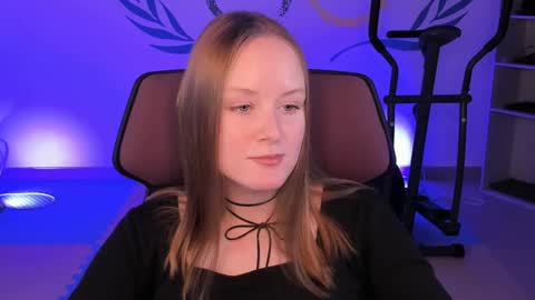 Snapshot of vivienleeigh chatting on December 14, 4:31 pm Vivien online show from December 14, 4:31 pm