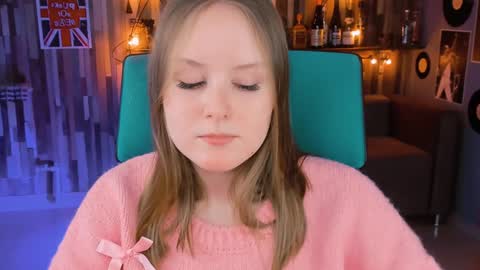 Snapshot of vivienleeigh chatting on January 22, 5:38 pm Vivien online show from January 22, 5:38 pm