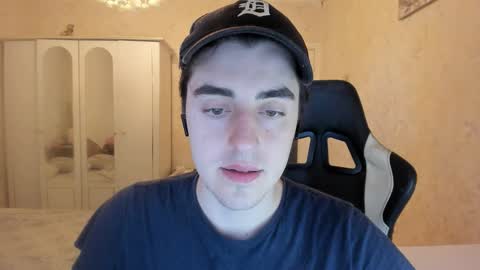 Snapshot of vlad1605 chatting on September 14, 12:48 pm Martin online show from September 14, 12:48 pm