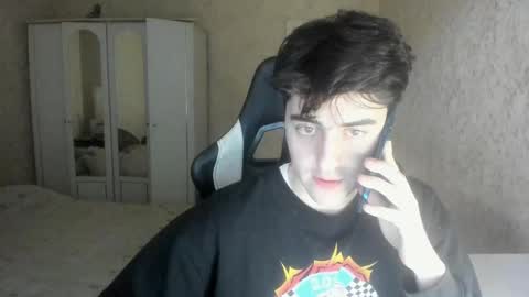 Snapshot of vlad1605 chatting on October 24, 11:50 am Martin online show from October 24, 11:50 am