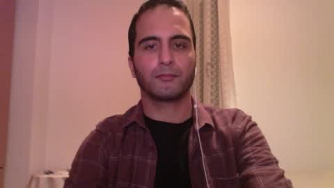 Snapshot of volve5 chatting on February 7, 8:42 pm volve5 online show from February 7, 8:42 pm