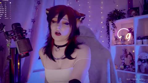 vronnier online show from September 20, 5:03 pm