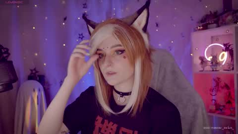 vronnier online show from October 24, 3:30 pm