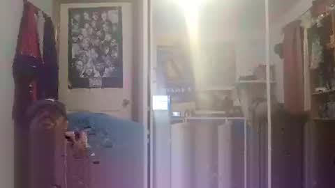 Snapshot of vvmm8783 chatting on January 6, 10:46 am vvmm8783 online show from January 6, 10:46 am