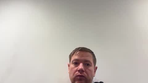 Snapshot of w919 chatting on December 14, 5:40 pm V online show from December 14, 5:40 pm