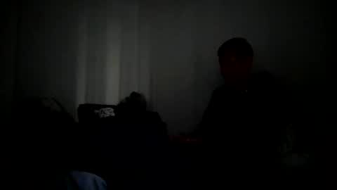 Snapshot of w919 chatting on December 15, 10:19 am V online show from December 15, 10:19 am