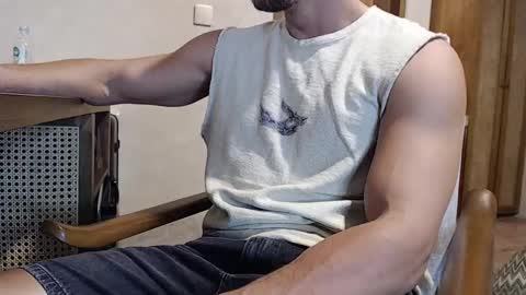 Snapshot of w_witcher chatting on March 11, 4:21 am w_witcher online show from March 11, 4:21 am