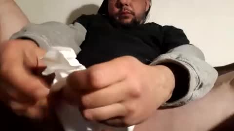 Snapshot of wand_dick chatting on February 28, 12:32 am Luki69 online show from February 28, 12:32 am