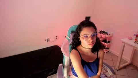 Wanda online show from February 10, 11:45 pm