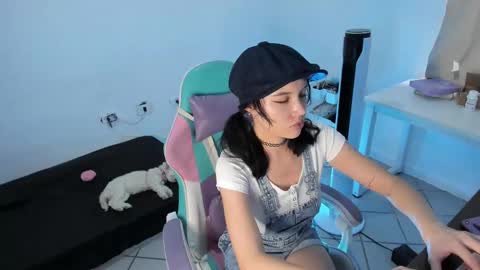 Wanda online show from February 25, 2:22 pm