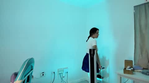 Wanda online show from March 8, 1:03 pm