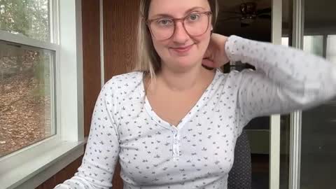 Jade  Adonis online show from December 9, 4:47 pm