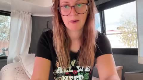 Jade  Adonis online show from October 8, 3:31 pm