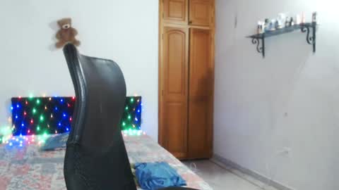 warrior_xena online show from January 12, 5:56 am