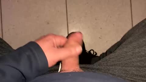 Snapshot of webchatter99 chatting on December 14, 5:35 am webchatter99 online show from December 14, 5:35 am